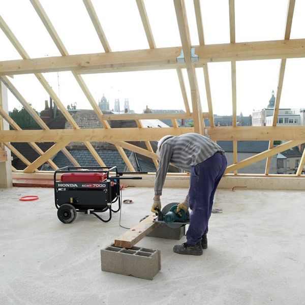 ACTION 10 ECTM7000 0001